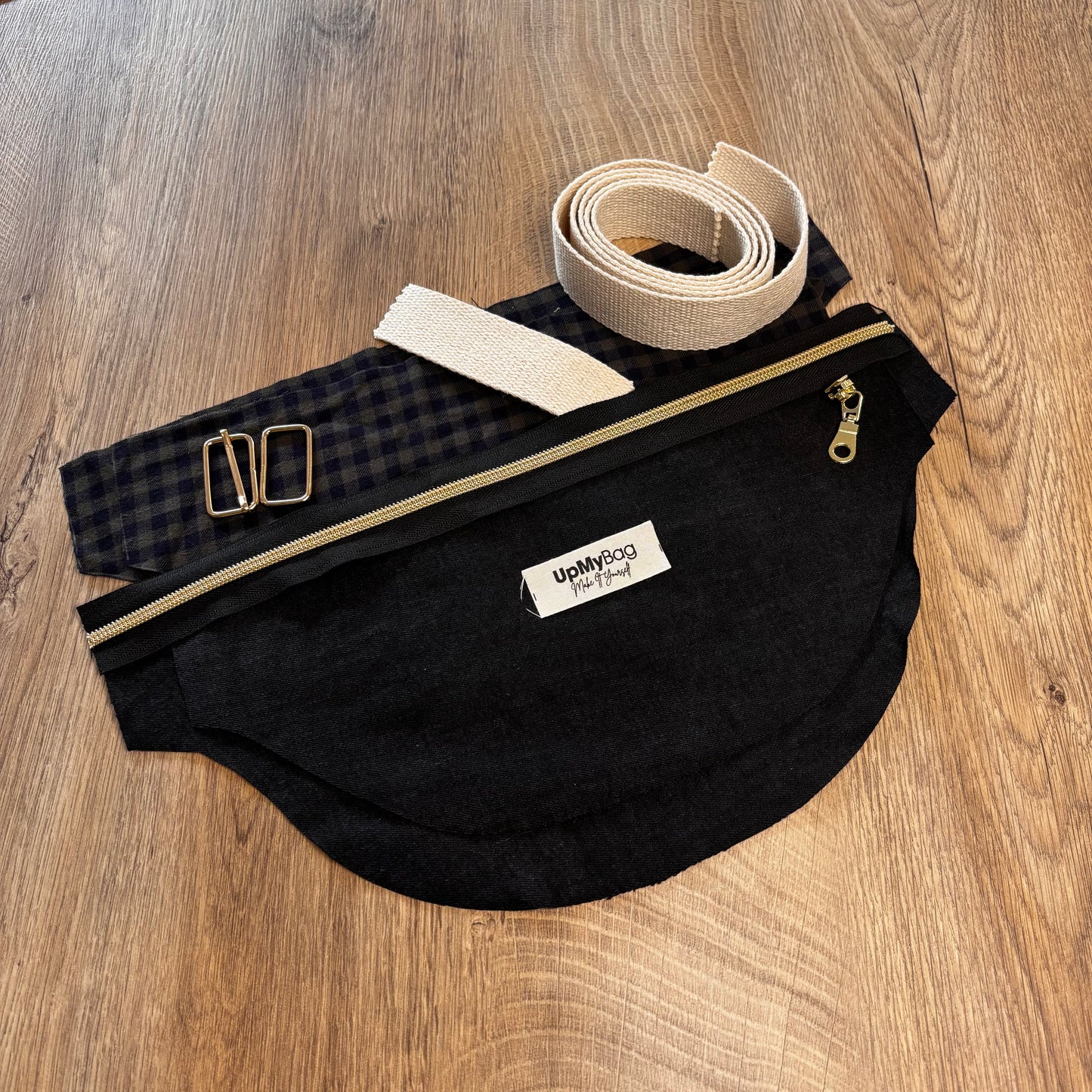 Kit Sac banane noir et carreaux