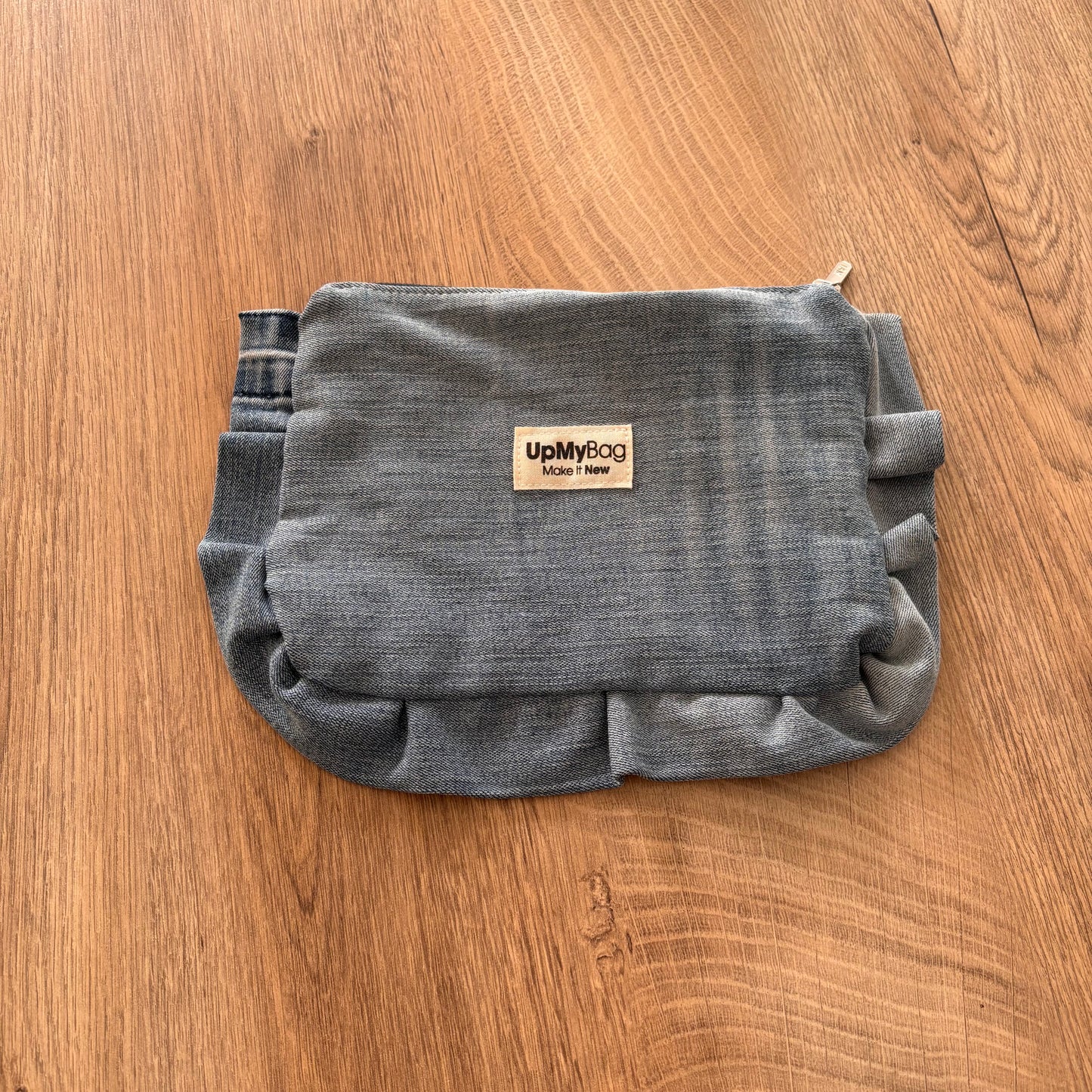 Pochette Claudette à froufrou en jeans