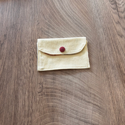 Porte-cartes jaune pastel
