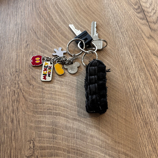 Porte-clés scoubidou noir