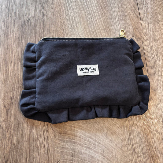 Pochette Claudette à froufrous gris foncé