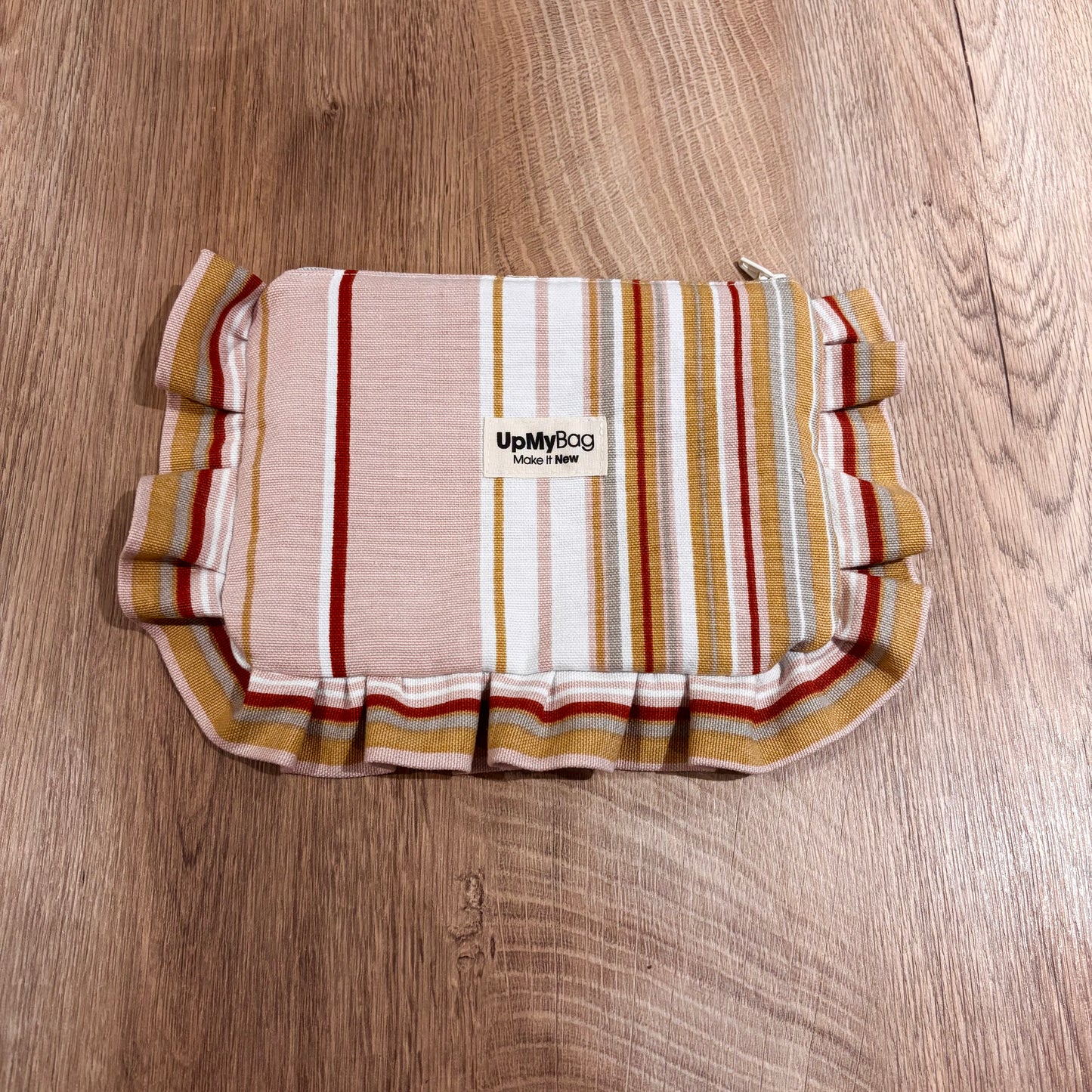 Pochette Claudette à froufrou rose ligné